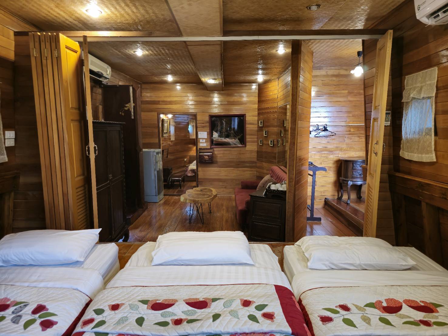 05 รุ้งทอง1 ห้องสำหรับครอบครัว ชั้น1(Family Connecting room)